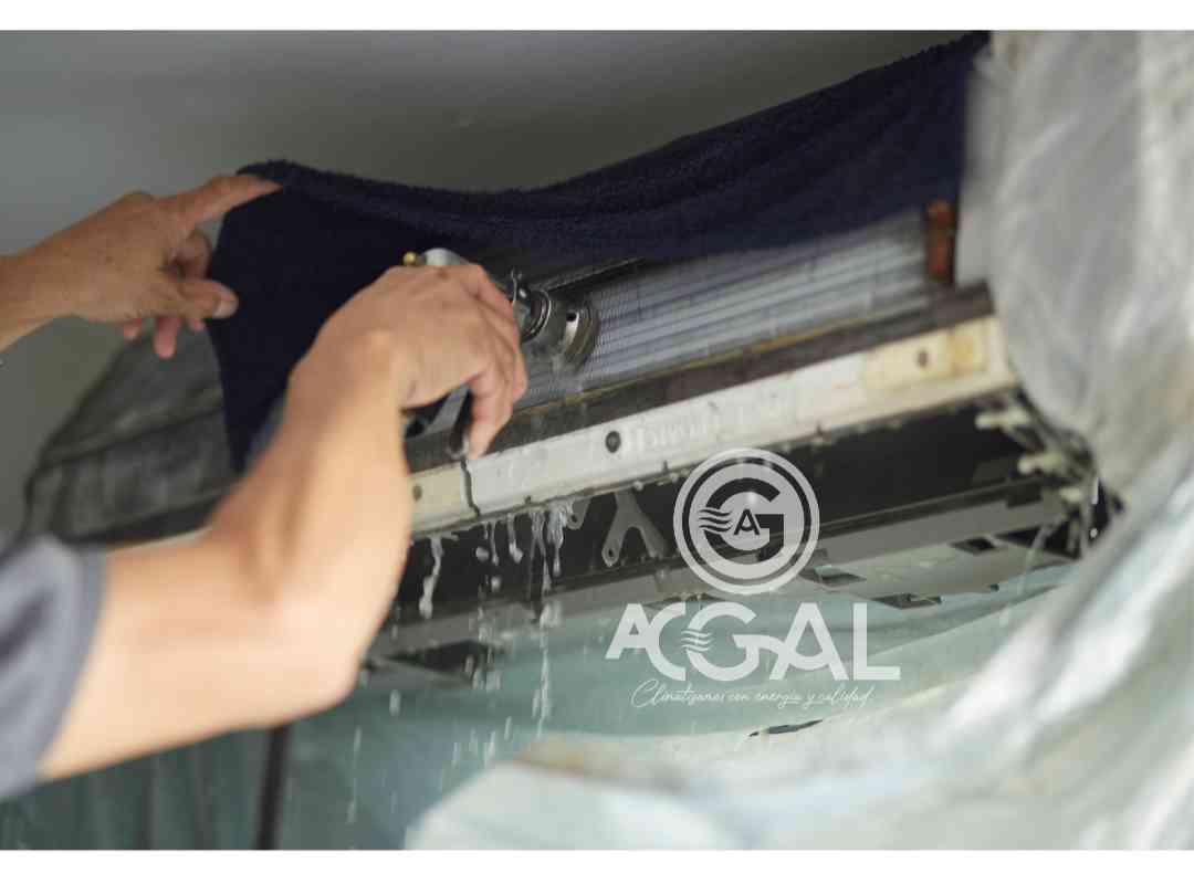 Visita técnica de Revisión y/o Mantenimiento Preventivo Split Muro Residencial